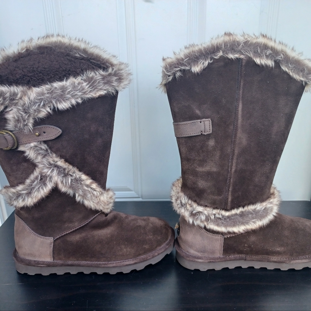 BearPaw Chocolate Boots with Faux Fur - Picture 3 of 8